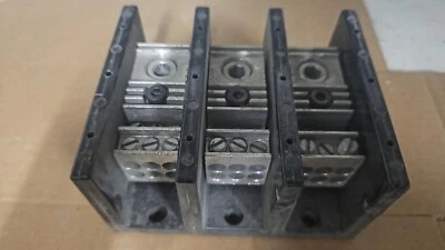 Marathon Cat No 1433553 Barrier Terminal Block 3 Pole, 600V 400 MCM USED - Image 1 of 3