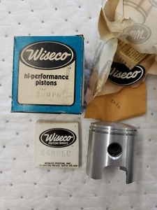  VINTAGE WISECO PISTON 290P8 SUZUKI T-350 R 1969-1972 63 MM - Picture 1 of 5