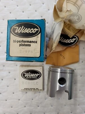  VINTAGE WISECO PISTON 290P8 SUZUKI T-350 R 1969-1972 63 MM - Image 1 of 4