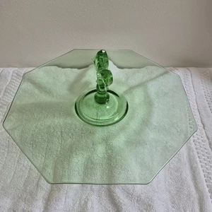 Vintage Green Depression Glass Snack/Sandwich Serving Tray With Handle - Picture 1 of 6