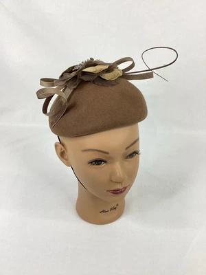 Sombrero Fascinator para mujer estilo años 60 con correa para la barbilla de Josette talla única nuevo con etiquetas Foto 1 de 4