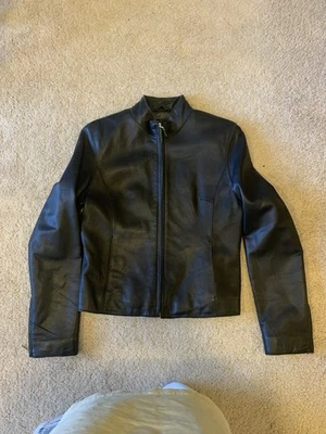 Chaqueta de bombardero vintage para mujer Wilson de cuero Pelle Studio 1985 talla pequeña Foto 1 de 4