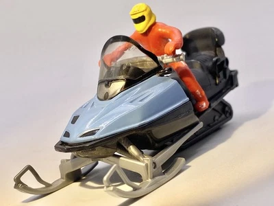 Siku🔥2005 Snowmobile Skidoo Mountain Rescue Siku 1684 — 第 1/4 张图片