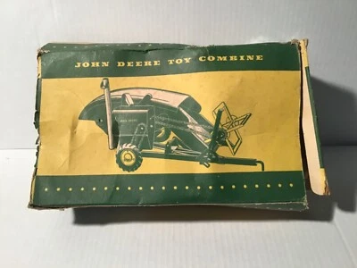 Vtg Carter John Deere 12A 1952 Toy Canvas Pickup Combine +Original Box Displayed - Image 1 of 4