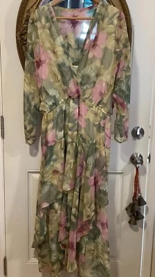 Bohemian Phoebe green mauve sheer floral fairycore tired v neck witch dress L? - Image 1 of 4
