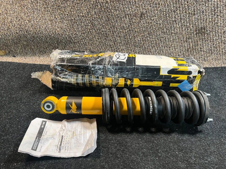 Nitrocharger Plus de amortiguador delantero ARB 93004 con bobina para Toyota 4Runner 1996-2001 Foto 1 de 4