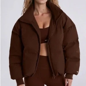 SET ACTIVE Oversized Puffer Jacket in Coco Brown - XS - Picture 1 of 9