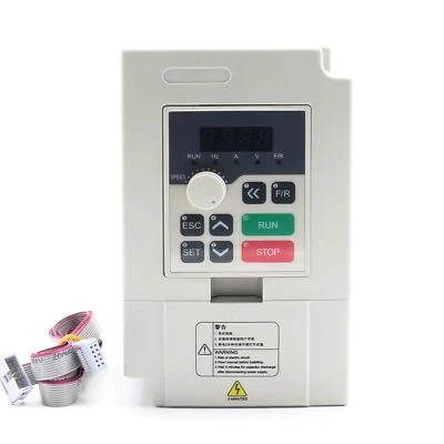 2.2KW VFD 220V Single to 3 Phase Inverter Variable Frequency Drive Spindle Motor - Image 1 of 4