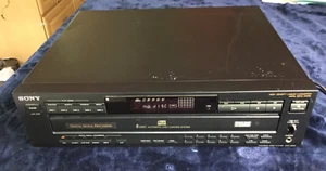 Sony Compact Disc Player CDP-C525 - 5-disc CD Changer, Working ! - Picture 1 of 10