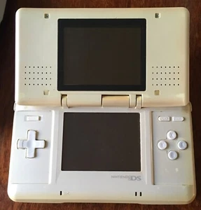 FOR PARTS - Nintendo DS Original System Console White - SOLD AS-IS - Picture 1 of 5