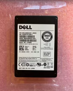 Dell 9VDGG Samsung MZ-ILS9600 960GB 2.5" SAS SSD MZILS960HCHP-000D3 - Picture 1 of 1