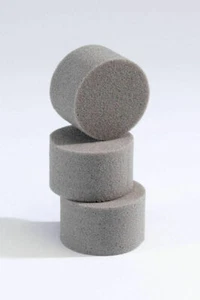 20 x Oasis SEC Dry Round Cylinder for Silk Artificial Flowers Florist Floral & - Picture 1 of 3