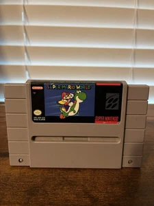 Super Mario World (SNES, 1991) Authentic TESTED - Picture 1 of 7