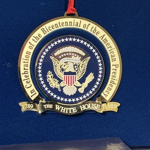 1989 White House Historical Ornament Presidential Seal Bicentennial Edition A4 - Bild 1 von 10