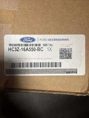 Juego de guardabarros trasero OEM FORD HC3Z16A550BC Ford Super Duty 2017-2022 Foto 1 de 4