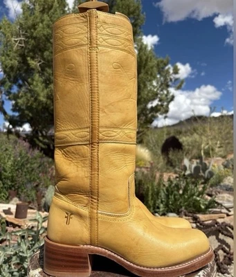 Botas FRYE Campus Longhorn Stitch Banana - Imagem 1 de 4