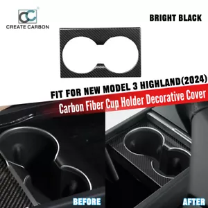 Rifinitura pannello supporto tazza anteriore in fibra di carbonio lucida per Tesla Model 3 Highland (2024) - Foto 1 di 6