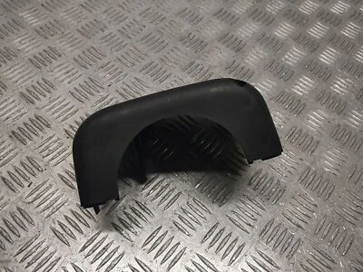 Chrysler Grand Voyager Crd 5 puertas MPV 2004 cubierta de dirección (inferior)  Foto 1 de 4