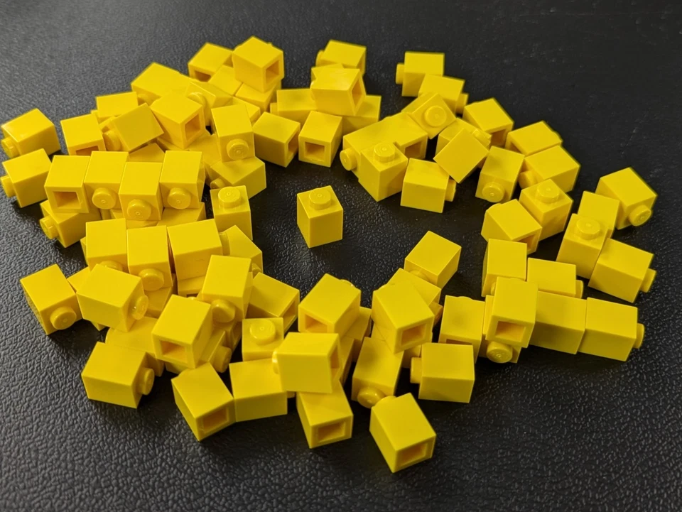 LEGO 100x Ladrillo Amarillo 1x1 (3005) Ladrillos de Construcción Lote a Granel Sin usar, en caja Foto 1 de 1