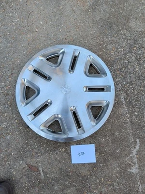 OEM FÁBRICA TOYOTA T100 1993-1998 15" TAPACUBOS RUEDA ACERO INOXIDABLE Foto 1 de 4