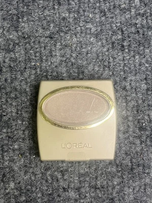 L'oreal Wear Infinite Eye Shadow Single Fawn Perle Pearl - Image 1 of 2