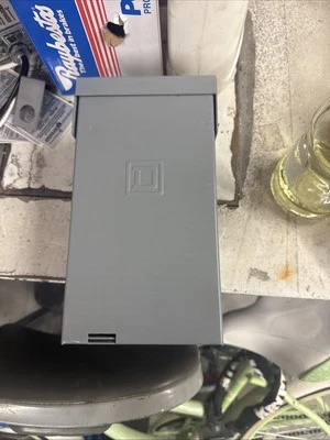 NEW SQUARE D HOMELINE 50 AMP OUTDOOR LOAD CENTER 120/240V 2 POLE GFIC HOME250SPA - Image 1 of 4