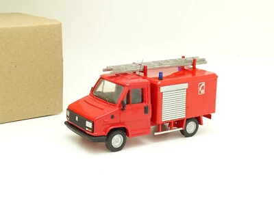 MVI Résine SB 1/43 - Peugeot J5 Autopompe Pompiers - Photo 1/3
