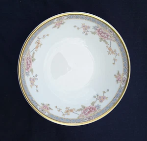 Royal Doulton CANTON. Dessert or Fruit Bowl. Diameter 5 1/8 inches. 13.2 cms. - Picture 1 of 4
