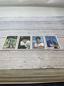 1989 Bowman Tino Martinez 211 Wes Gardner 23 Bob Melvin 8 Lou Whitaker 103