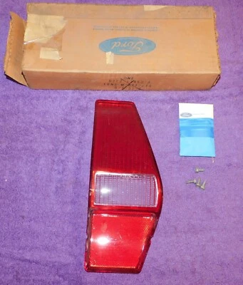 1972-1980 Ford Pinto Station Wagon Squire NOS RH REAR TAIL LIGHT LAMP LENS - Image 1 of 4