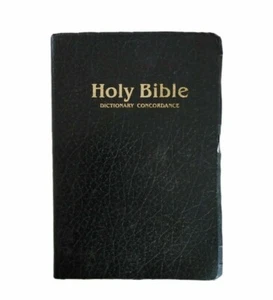 VTG Holy Bible Dictionary Concordance Thomas Nelson 1977 Red Letter Edition KJV - Picture 1 of 6