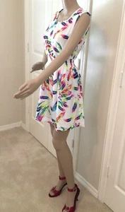 Oferta Divertido Colorido Genial Verano Sin Mangas Moda Vestido - Estampado Pluma - Imagen 1 de 7