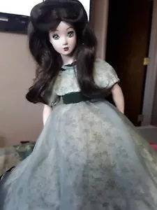 iDisneys Princess Belle Beauty &The Beast Porcelain Doll Stand 19 - Picture 1 of 10