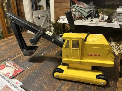 Vintage Pressed Steel Tonka No. 2972 Crawler Backhoe Excavator Tracked Shovel - Image 1 of 4