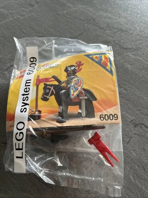LEGO SYSTEM 6009  100% COMPLET  CHEVALIER NOIR MEDIEVAL ET MANUEL - Photo 1/2