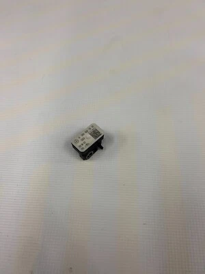 HY53-SE3C190-AA   BODY ACCELEROMETER FOR ASTON MARTIN DB11 (2017-2023) - Изображение 1 из 2