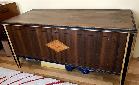 Vintage Deco Cedar Chest Cover