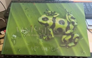 Wolfe VANISHING ACT : THE ARTISTRY OF ANIMAL CAMOUFLAGE HC Book - Picture 1 of 1