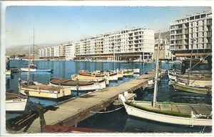 CP 83 VAR - Toulon - Le nouveau Quai Stalingrad - Picture 1 of 2