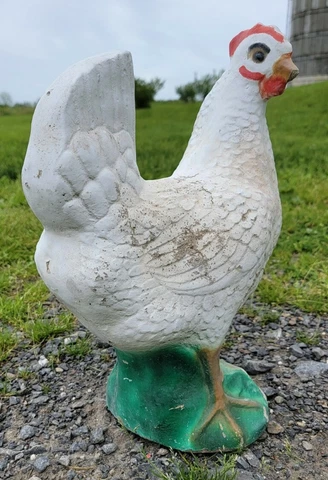 Vintage Antique Cement Concrete Hen Chicken Garden Lawn Statue paint cast stone Cover