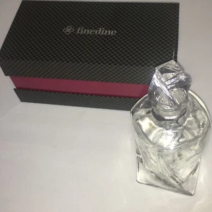 European Style Glass 28 Oz Whiskey & Liquor Decanter With Stopper Mag.. Gift Box - Picture 1 of 9