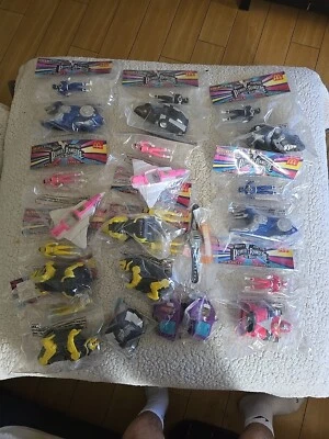 Boneco vintage 1995 McDonald's Mighty Morphin Power Rangers The Movie (16) pacote - Imagem 1 de 4