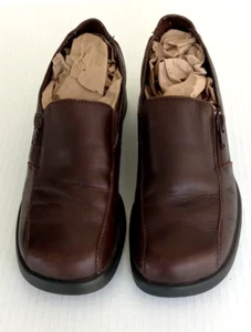 Sz 7.5 Naturalizer Cheery Loafer Square Box Toe Zipper Dark Brown Leather Shoes - Picture 1 of 10