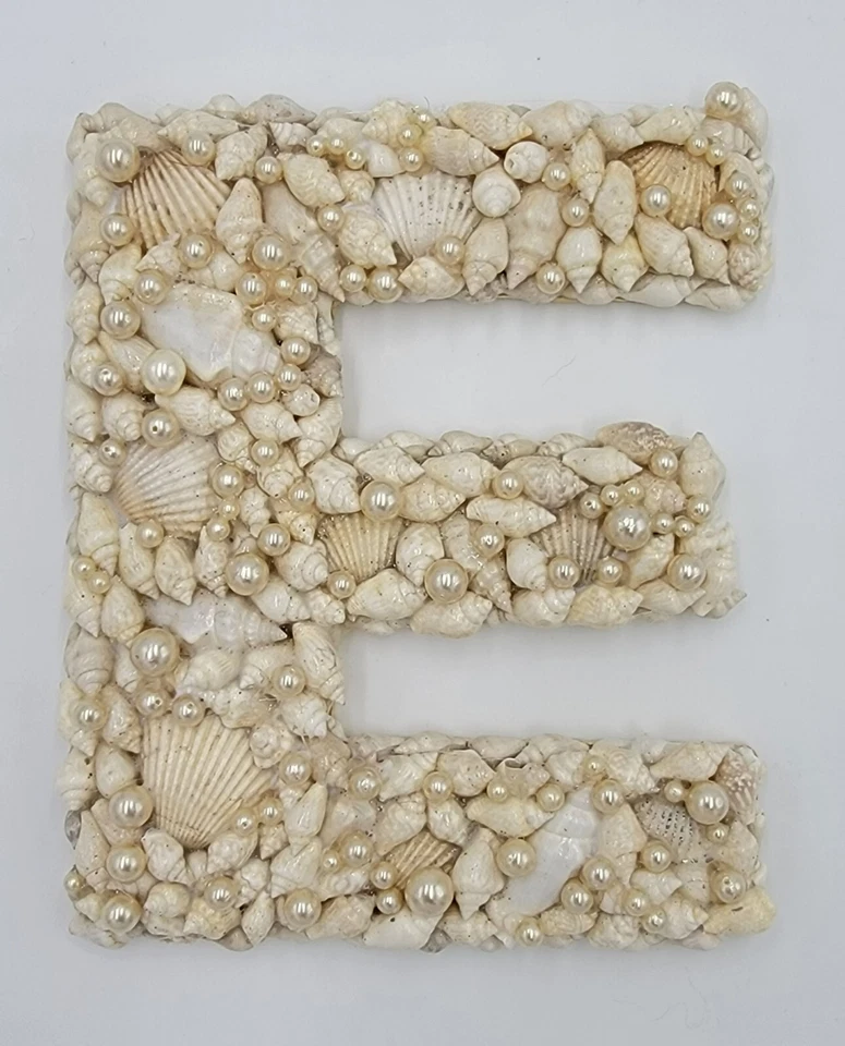 Boda Seashell Letra E Playa Decoración Playa Boda Regalo Perlas Pequeño Blanco Foto 1 de 1