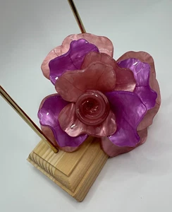 Spilla fiore rosa viola in resina - NUOVO - Imagen 1 de 7