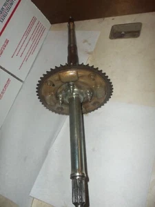 1985 Honda ATC 110 rear axle with sprocket /nice/still shinny/w sprocket/oem - Picture 1 of 4