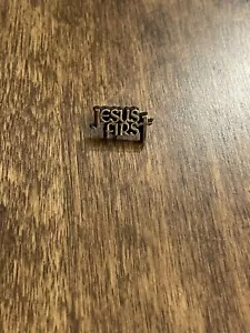 jesus First Vintage Pin - Picture 1 of 2
