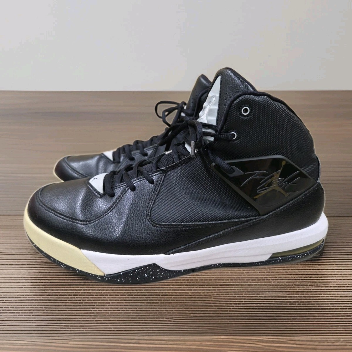 2014 NIKE JORDAN AIR INCLINE TEAM JUMPMAN BLACK WHITE GREY MIST 705796-010 Sz 10 2014 NIKE JORDAN AIR INCLINE TEAM JUMPMAN | Mercari main image 3