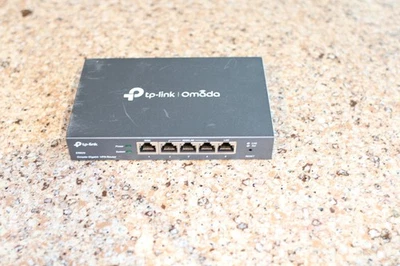 TP-Link Omada 5-Port Gigabit VPN Router ER605 - Image 1 of 2