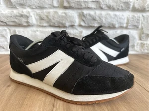 KIZIK Milan Hands-Free Shoes Men's 9.5 / Women's 11 Black Suede Sneakers - Picture 1 of 11